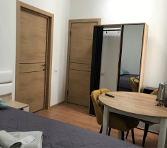 Отдельный номер с двуспальной кроватью в Maziiz hotel на Советском