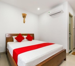 Двухместный номер Deluxe с балконом двуспальная кровать в Super OYO 520 Friendly Homestay