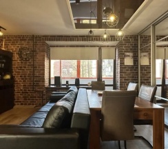 Апартаменты c 1 комнатой с балконом и с видом на город в Квартира в центре Loft