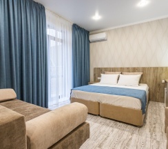 Семейный однокомнатный с балконом в Ева