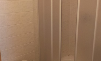 Двухместный номер с одной  двуспальной кроватью в Трактир у дороги