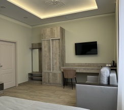 ПОЛУЛЮКС. в VS Hotel