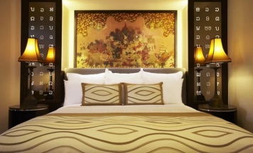 Двухместный полулюкс (2 отдельные кровати) в Anantara Riverside Bangkok Resort