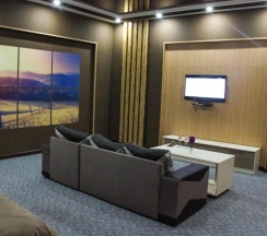 Люкс в Paradise Hotel