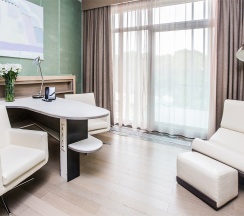 Creative Suite в Garden embassy