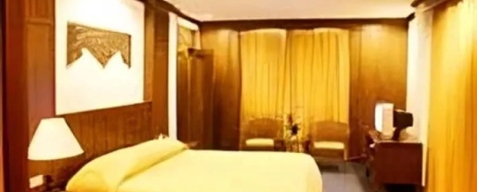 Люкс с 2 комнатами в Royal Palace Hotel Pattaya