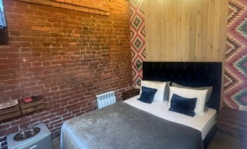 Бюджетный двухместный номер с одной двухспальной кроватью (Мансарда) в Ситикомфорт