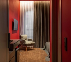Двухместный номер Superior (двуспальная кровать) в Апартаменты Red room в NikolaevBuilding
