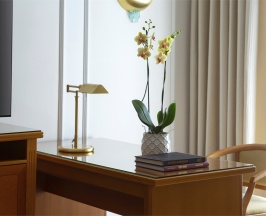 Номер «Улучшенный» в Балчуг Кемпински Москва