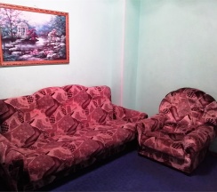 Семейный пятиместный эконом в Амакс