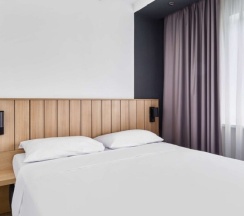 Полулюкс в Cosmos Moscow Sheremetyevo Airport Hotel