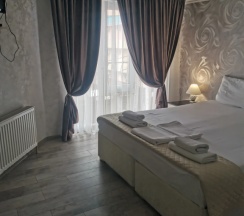 Двухместные апартаменты с видом на город (2 отдельные кровати) в Лазурный