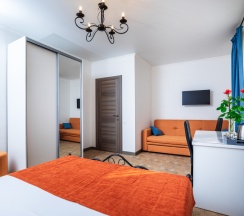 Четырёхместный семейный в Три Восьмёрки