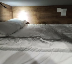 Двухуровневый номер в Park Avenue Hotel