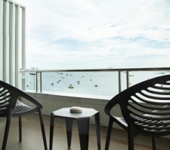 Двухместный номер Standard с видом на море двуспальная кровать в Baboona Beachfront Living