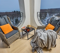 Апартаменты с панорамным видом и балконом в Park House