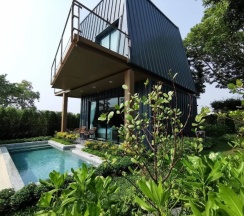 Вилла с 2 комнатами с видом на бассейн двуспальная кровать в Royal Sammuk villas
