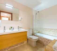 Апартаменты Deluxe в Apartamentos Els Llorers