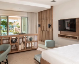 Butler Suite Tranquility Soaking Tub Tufa Terrace c 1 комнатой в Sandals Dunns River All Inclusive