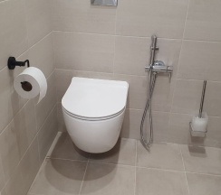 Стандарт с диваном (общий санузел один на два номера) в One Sea Apartments