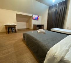 Номер студия (мансарда) в Марина