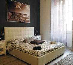 Коттедж в T T house