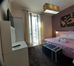 Двухместный номер Standard двуспальная кровать в Gira Guest House