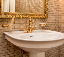 3-комнатный номер люкс в Petroff Palace