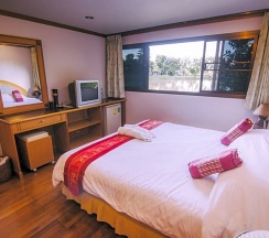 Студия с видом на озеро в Tanita Lagoon Resort