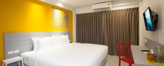 Одноместный номер Standard с видом на город двуспальная кровать в Recenta Style Phuket Town