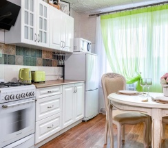 Шестиместные апартаменты с балконом в Апартаменты Возле Немиги