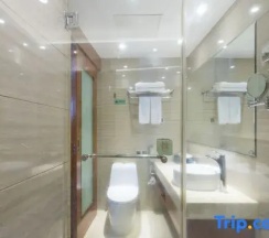 Двухместный номер Superior с видом на море двуспальная кровать в Hyton