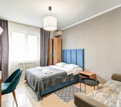 4-местная комнната стандарт с балконом в Белая Лилия