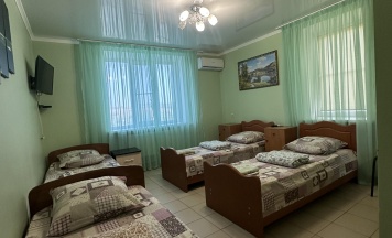 Стандартный четырехместный номер в Дубрава