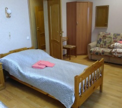 Двухкомнатный номер с кухней в На Лесной