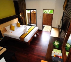 Бунгало Deluxe в Peach Hill Resort