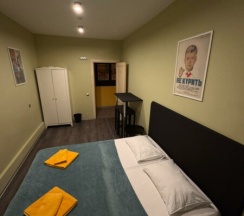 Двухместный номер с общими удобствами в BookBox