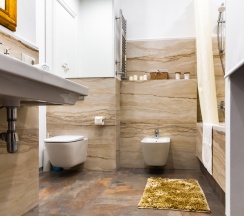 Апартаменты с балконом и с красивым видом из окна в Апартаменты InterLoft 5 Old Town Free Parking Wi-Fi 100/50 Smart TV