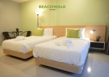 Двухместный номер Deluxe с балконом 2 отдельные кровати в Beachwalk Jomtien