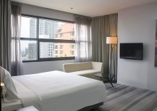 Клубный номер Standard в Holiday Inn Bangkok Sukhumvit, an IHG Hotel