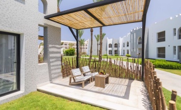 Двухместный полулюкс Garden 2 отдельные кровати в SUNRISE Tucana Resort