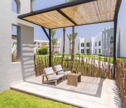 Двухместный полулюкс Garden 2 отдельные кровати в SUNRISE Tucana Resort