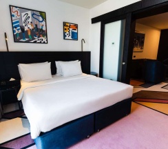 Двухместный полулюкс двуспальная кровать в Mogan hotel