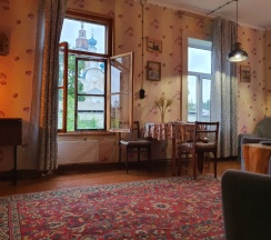 Апартаменты Luxury в Квартира в старинном особняке Воскресенская - памятник провинциального классицизма