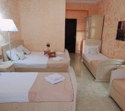 5ти местный стандарт с французским балконом в Золотой берег Витязево