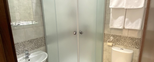 Номер с маленькой двуспальной кроватью в Старая Мельница