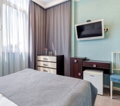 Двухместный полулюкс с двухспальной кроватью в Журавли