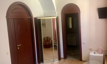 КОМФОРТ с Джакузи в У двух львов