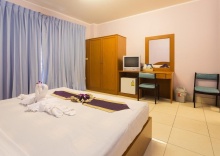 Номер Standard в Room in Guest Room - Guesthouse Belvedere - Cozy Beautiful Double Room Near Patong Beach