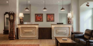 Гюмри: Отель Grand Hotel Gyumri By Apricot Hotels
